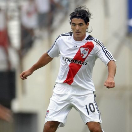 Fanatico de River Plate, el burrito Ortega y el vino... salú 🍷⚪🔴⚪