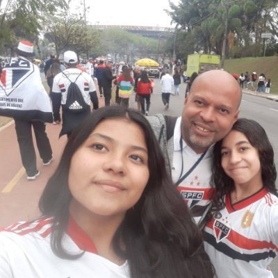 beninho's profile picture. Solteiro, assistente de produção no projeto Orquestrando, idealizado por José Roberto Walker e João Carlos Martins, gosto de games antigos e música, menos funk