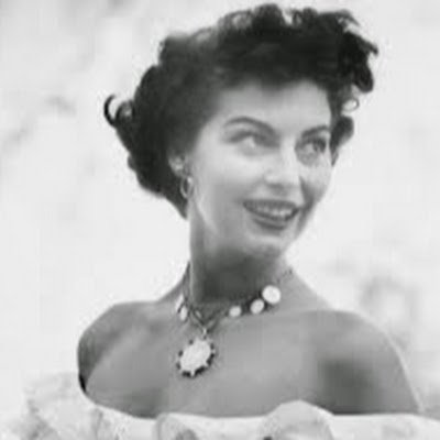 rieu_stephanie's profile picture. 