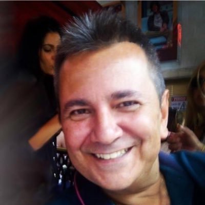 Te ajudo a vender seu imóvel! Executivo RE/MAX A1 Associate