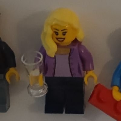 RN, SCPHN (HV). Mum of 3. Interested in social inequalities, supporting families, breastfeeding, and human rights. 🏴✊🤱All views my own.