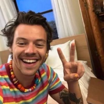 erodascocaine's profile picture. its @diorstyls they got me again