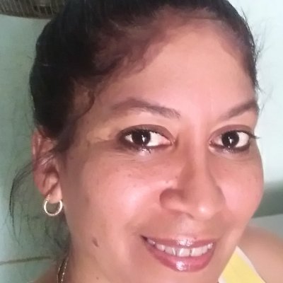 AnaisOleal's profile picture. La sinceridad.

                                #SanctiSpíritusEnMarcha