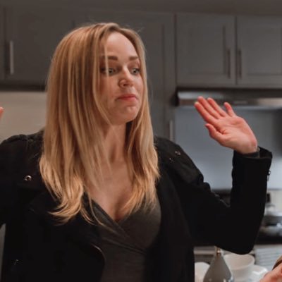 tasteoforchid's profile picture. « If people don’t see it in you make them » - C. Lotz ✨