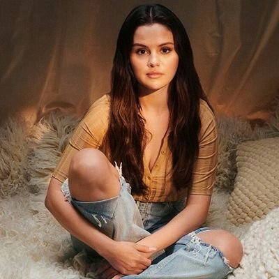 Tu futuro te necesita,tu pasado no - Selena Gomez