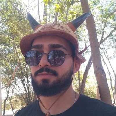 jovem adulto, casado e tentando vencer as adversidades da vida