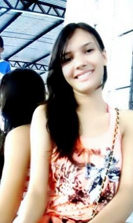 15 ano, ariana&Sou F.E.C com mt orgulho..!
&nao esqeeçam deqee: Amigo não é aquele que diz, vá em frente, mas sim que diz eu vou com você..!