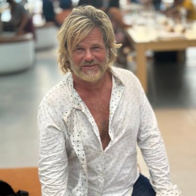 kendalartistry's profile picture. Artist