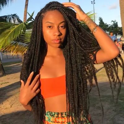 MariahNascim's profile picture. tweeter meio esquecido