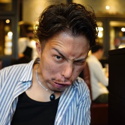 30代/マイペースのんびり屋さん/好きな飲み物コーラ/夏はサーフィン/仮想通貨遊び/投資信託/米国ETF/