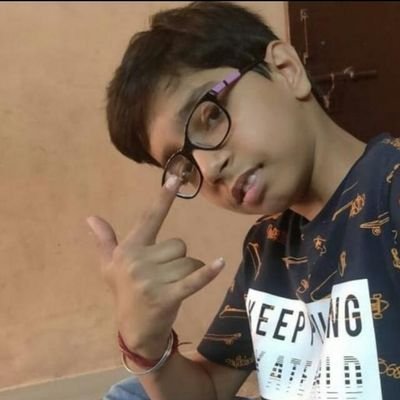 moonlitharshit's profile picture. Swiftie❤
Songwriter/Singer✍️🎤
Pizza Lover🍕