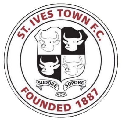 Official account of St Ives Town FC Ladies who play in the @ERWFLe Div 1 North #UpTheIves ⚫️⚪️