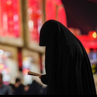 بسم الله الرحمن الرحیم/فارغ التحصیل معماری/علاقمند مسائل اجتماعی و رسانه