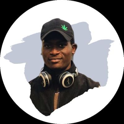 Christian | Software Engineer | Proud UIte | Techie👨💻 and Techite👩🔧 | Serial Motivator💪🏾✨