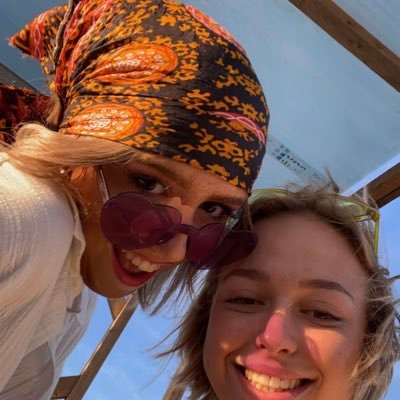 zoescht's profile picture. ballec