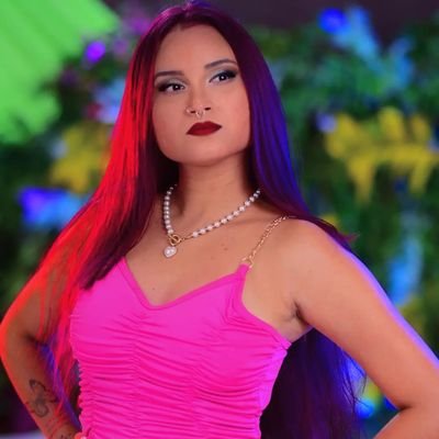 ♒ Aquariana |🌍 Ludovicense |🎓 Farmacêutica 🩸
🖤 LUTO 🖤 Onde há amor, há vida ✨🙏