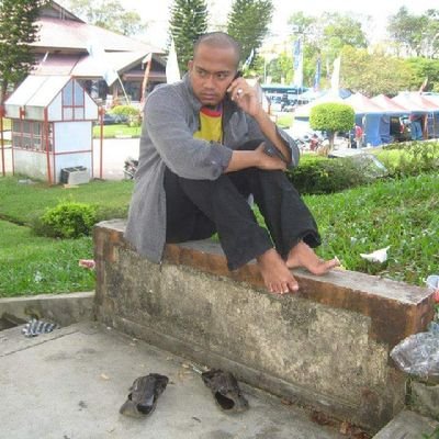 nom_aus's profile picture. 