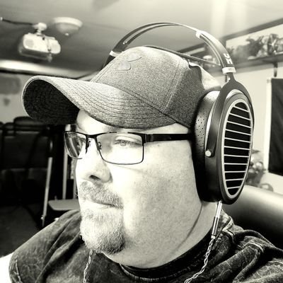 Phoggy's profile picture. Bleeder of Black and Gold. Fan of Superman. Lover of wisdom. Taker of pictures.