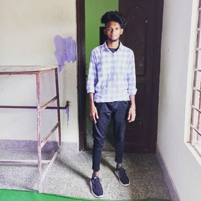 Karthic60514902's profile picture. 