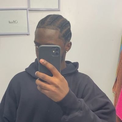 randaall7's profile picture. 