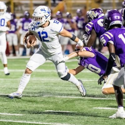 Mandeville High QB ‘23🏈 | 6’0” | 190 Lb. | 4.65 40 Yd dash | 435 Squat.| 245 Bench | 265 Power Clean | desrochescooper2023@gmail.com