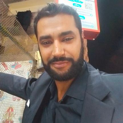 MoHamedElmgrab7's profile picture. الباحث عن الحب في كل شئ
الحالم الذي يبحث عن شي مفقود في صدره
بسيط جدا .محب للخير.الغريب الذي يشعر أن هذا العالم ليس عالمه.رجل من زمان اخر