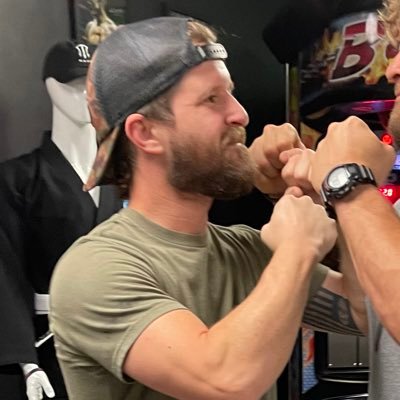 RUSTBACK82's profile picture. 