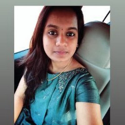 Vasuki_23's profile picture. 
