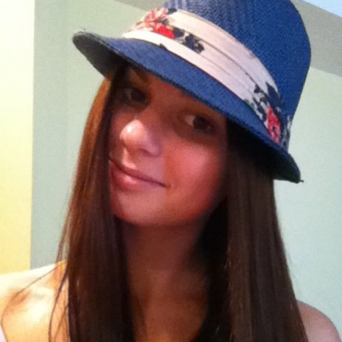 YuliaKnyazkova's profile picture. 