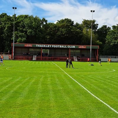 Committee member of Thackley AFC. Love non league football