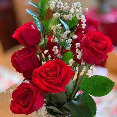 ej_f6's profile picture. 