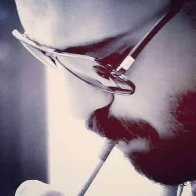 الأصدقاء الحقيقيون كالنجوم ، لا تراها دوما ؛
لكنك تعلم أنها موجودة في السماء.
....الكربلائي..