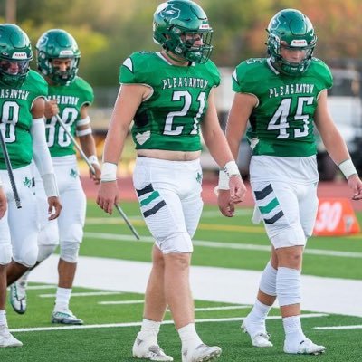 2023 6'1 210lb All-State LB/TE Pleasanton HS 3.8 GPA//NCAA ID:2209681720//https://t.co/1Qlrdwgt9A