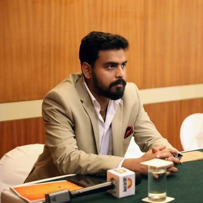 News Editor @MoneyControl | Political Analyst. Fact Checker. Storyteller | Ex- PTI, DNA, The Indian Express, Dainik Jagran, Zee News, IndiaTV | Views Personal