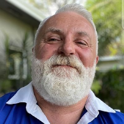 LeeBurk04188973's profile picture. 