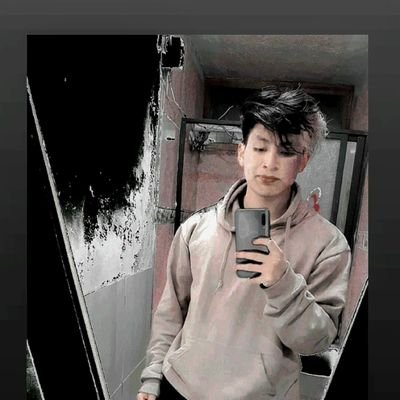 Darwedd's profile picture. gymrat y otaku🥺