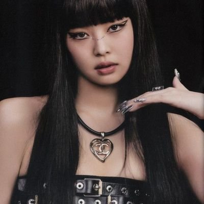 misogenagens's profile picture. moved