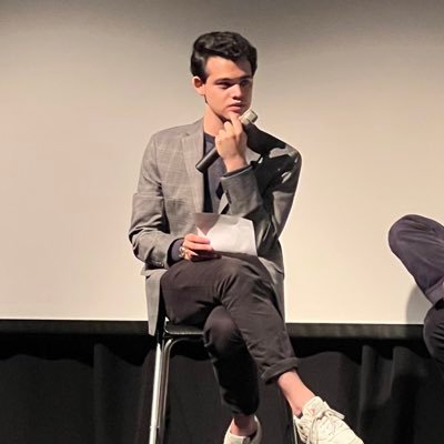 alexander_fee_'s profile picture. programmer @js_film_nyc • projectionist • editor