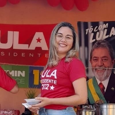 Ciências Econômica/URCA, Especialista em Desenvolvimento Regional. Contra todos os tipos de opressão. Esquerdista, Lulista e aspirante a femista.