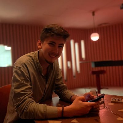 zizotash's profile picture. Live. Love. Laugh|