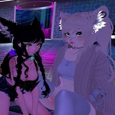 InuStarMiko's profile picture. Owner of @inucreations. /Casual content.
