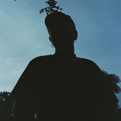 dri__azevedo's profile picture. reclamando da vida