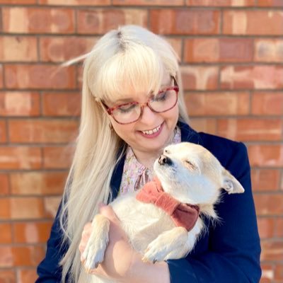 Pet Psychic & Psychic https://t.co/2D0eYrvJkv & Radio. Author of 'Everything you need to know to become a Pet Psychic’ & ‘Life by Numbers’.  Radio Show on Pulse Talk Radio.