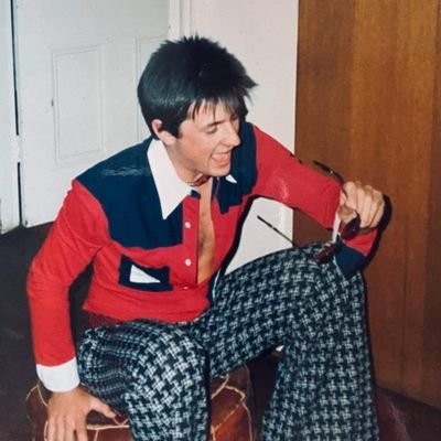 Russel Howcroft Profile