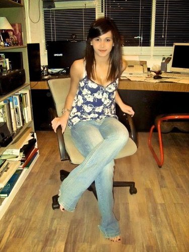 MelissaUrdaneta's profile picture. Eager to succeed mechanical engineer/karateca. DO IT WITH PASSION, VIOLENCE, BUT GENTLY!! I never, ever stop pushing.