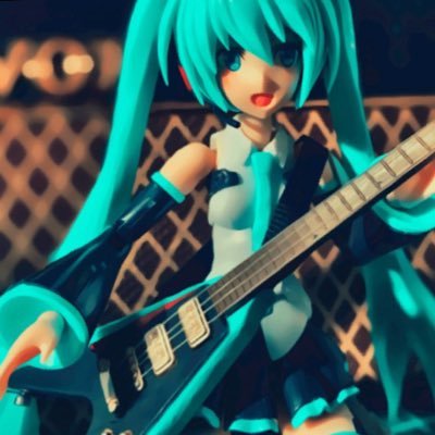 ukulele_note's profile picture. 美少女フィギュアを魔改造する初心者モデラー🛠️ ハウツー系YouTubeは8.0万人感謝✨ R18成分含む🔞 キレイ系よりカワイイ派👙初音ミク, 中野三玖, 中野二乃, 宝鐘マリン, 喜多川海夢💖 元ウクレレ系ボカロＰ🪕 京都産やぎ座Ｏ型⛩️