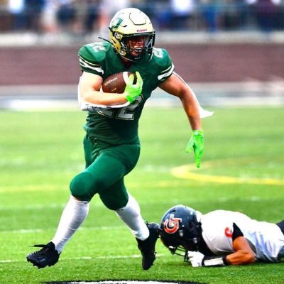 Easton Hood // Comstock Park HS // C/O 24’ // RB DB // 5’10” // 185lb // 4.182 GPA // 1280 SAT //🏈🏀⚾ // Alma Football Commit