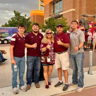 Wife of @xepcpa ‘89, mother of 4 boys, sports mom, Board Certified attorney, Rio Rattler supporter, 4-H, God fearing fighting Texas Aggie Class of ‘93!