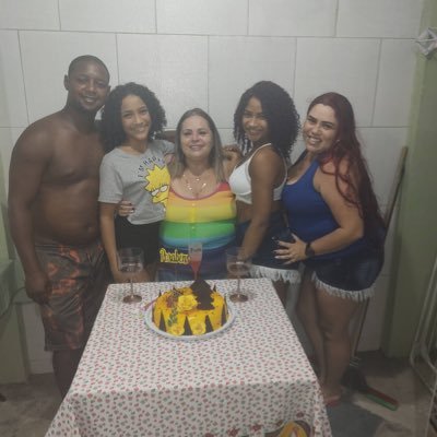 @flamengo mãe de duas princesas 💖💖vó de uma princesa Pérolla 🖤👼 e vó de uma princesa meu 🌈💖