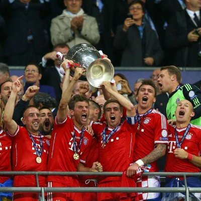 23.📖⚖️⚽🏊 FC Bayern München